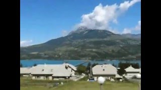 preview picture of video 'Arrivée a Savines le lac hautes-alpes lac de Serre-poncon'