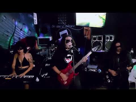 Ioroque - Matinta Perera (Live at Insurrection Fest II - Icoaraci, Belém)