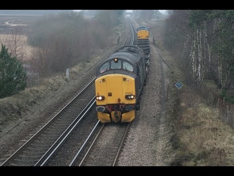 Atomic Tractors. (37602+37607 on 6Z41 & 6Z42)