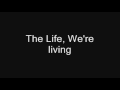 Simple Plan - Holding On Lyrics