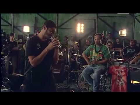 Criolo - Show Na Brasa part: 2