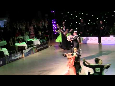 Yaroslav Semenenko i Ewa Sitarz qucikstep R1