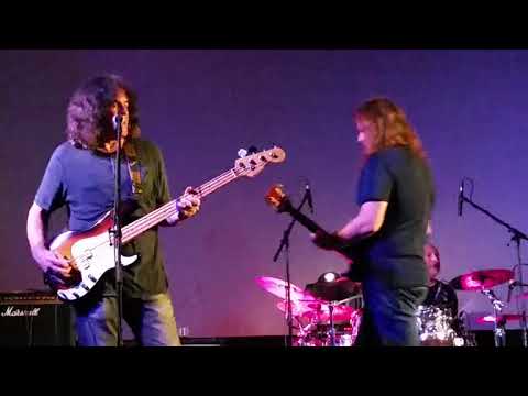 Živá voda (Horváth, Skovay, Uherčík) - Stojím padám