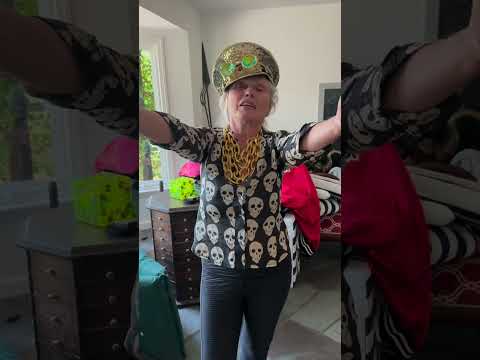 Debbie Harry Blondie thanks fans for 80th Birthday wishes video by Chris Stein