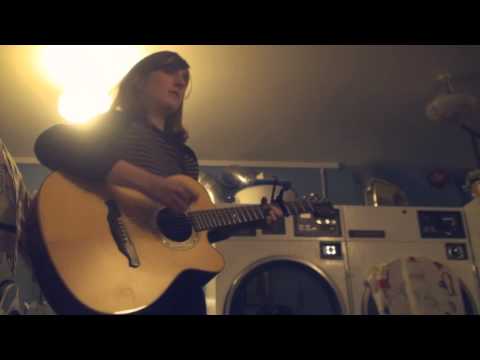 Annie Dressner - Brooklyn (Live at The Old Cinema Launderette)