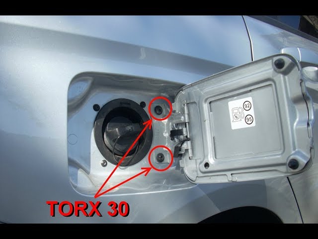 Как Поставить Скобу На Лючок Бензобака Лада Веста