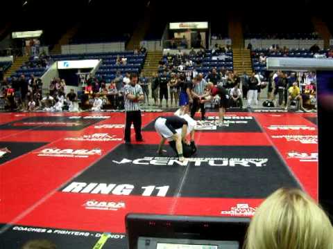 Danielle Hindley vs Sarah Payant