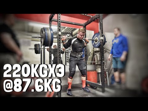 JÄNNITÄN TREENEJÄ // ENKAT PAUKKUU KYYKYSSÄ // Matkalla Voimamieheksi Jakso 21