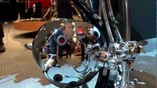 Video thumbnail for NAMM13 DW Moon Mic by drumclips