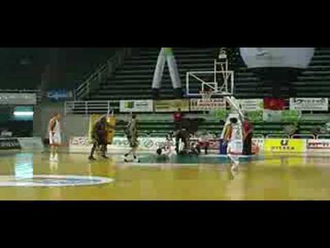 Cáceres 2016basket  J01 Tremendo golpe de English