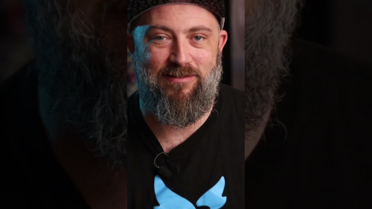 🤔 What Is a Drop Shoulder Garment? #dropshoulder #streetwearstyle  #custommerch #threadbird