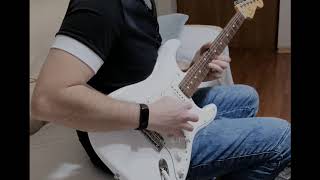 Video thumbnail for Fender Player Stratocaster Pau Ferro Polar White by Justestingthestuff85