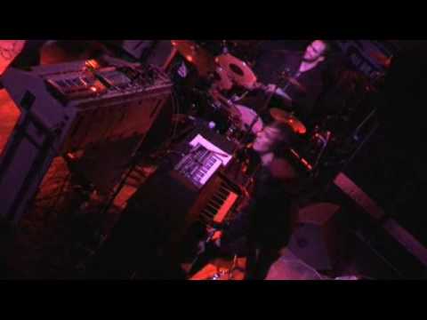 Sunflower Caravan - Change Your Designer & Take Courage