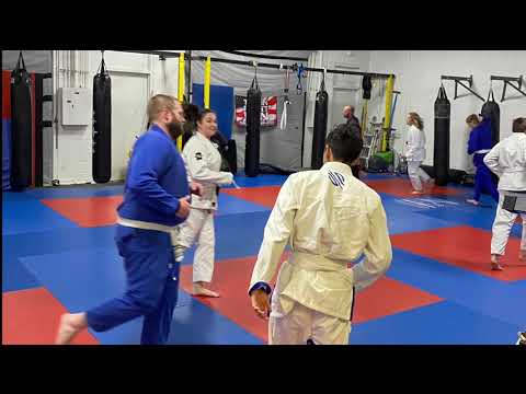 EP 44 how to pick a BJJ school