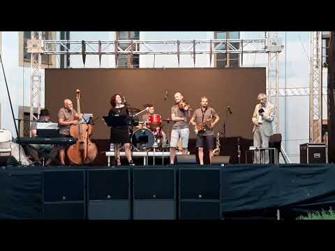 Miloň Čepelka (Haiku) & 6 NaChodníku (Oheň)