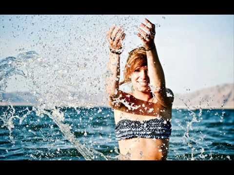 Teenage Mutants feat. Andre Crom - Hanging On (Original Mix)