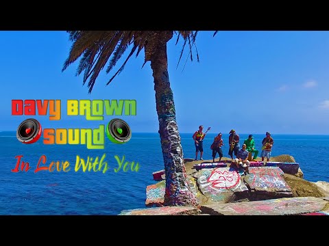 Davy Brown Sound - In Love With You (Official Music Video)