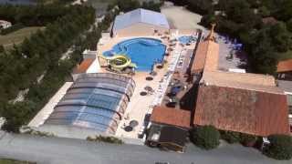 preview picture of video 'CAMPING VENDEE CAMPING VILLAGE DE LA GUYONNIERE*****'