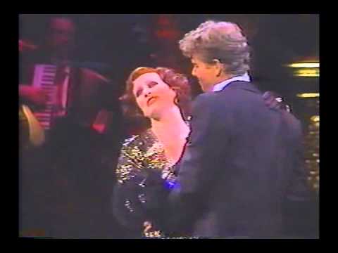 The Perfect Year {Sunset Blvd ~ Broadway, 1994} - Glenn Close & Alan Campbell