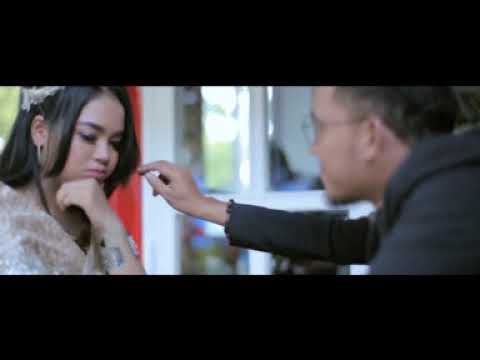 David Iztambul Feat Nabile Moure - Tangih Jatuah Kadalam [Lagu Minang Duet Terpopuler]