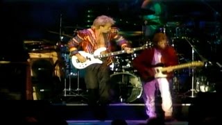 Walking In Your Footsteps Lyrics Spanish Translation