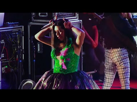 Yarita Lizeth mis_cuernos en vivo