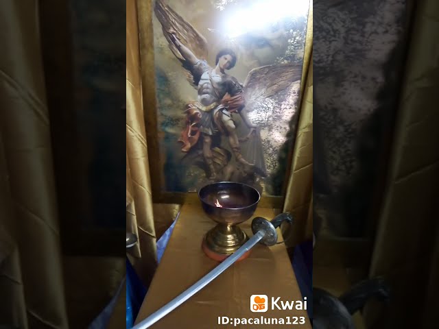 Vídeo relacionado con Ritual Espada del Arcángel Miguel para Protección y Defensa | Rito de Invocación a San Miguel Arcángel con Velón, Amuleto de Espada y Pergamino para Proteger a los Nuestros y Brindar Defensa.