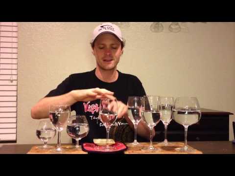 Dan and Leland's 'Fly' performed on wine glasses