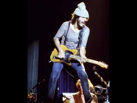 Springsteen - Song To The Orphans 1973