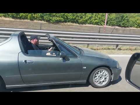 Honda CRX Del Sol highway fun :)