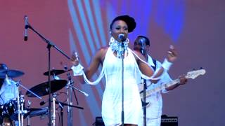 NILE RODGERS  & CHIC - I'M COMING OUT