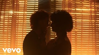 Sebastián Yatra, Aitana - Las Dudas