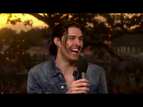 Is it Hozier or Hoziér? | Electric Picnic 2014 | RTÉ Two