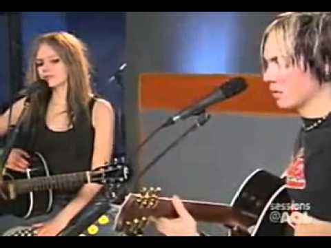 Avril Lavigne - Take me away (Live Acoustic AOL Session 2004)