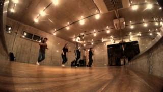 ZDS0917-Nothing Can Break Us/Jullian Gomes