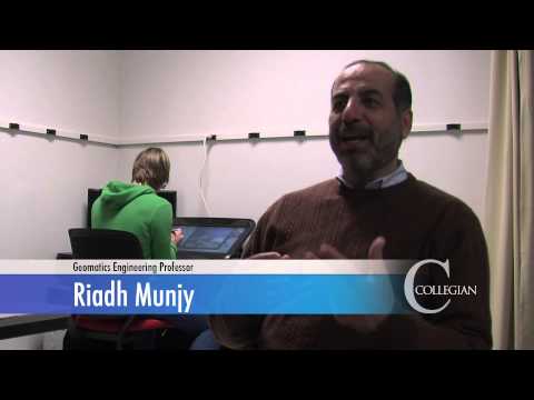 Fresno State Engineering Student use 3D holographic technology