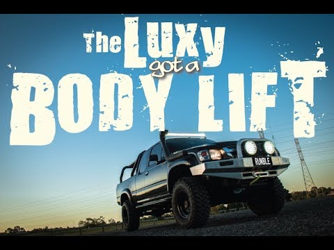 4x4 Body Lift - Hilux gets lifted