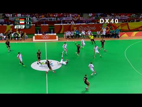 Offensive foul at the fast break | IHF Referee preparation course | IHF Education Centre
