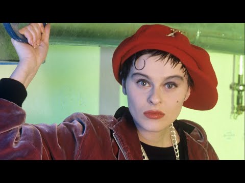 What Happened To Lisa Stansfield? | Why She Hated Being Referred To As a Blue-Eyed Soul Singer