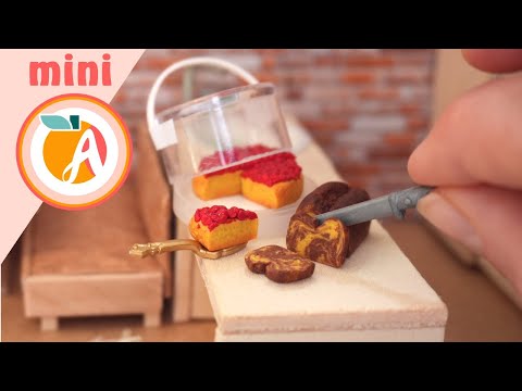 Minifood DIY Marble Cake and Raspberry Cake - Coffee and Cake in a Miniature House - Apricozy