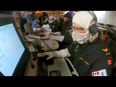 HMCS Winnipeg Conducts Live Missile Firings Off The Coast Of The Hawaiian Islands During RIMPAC 2020