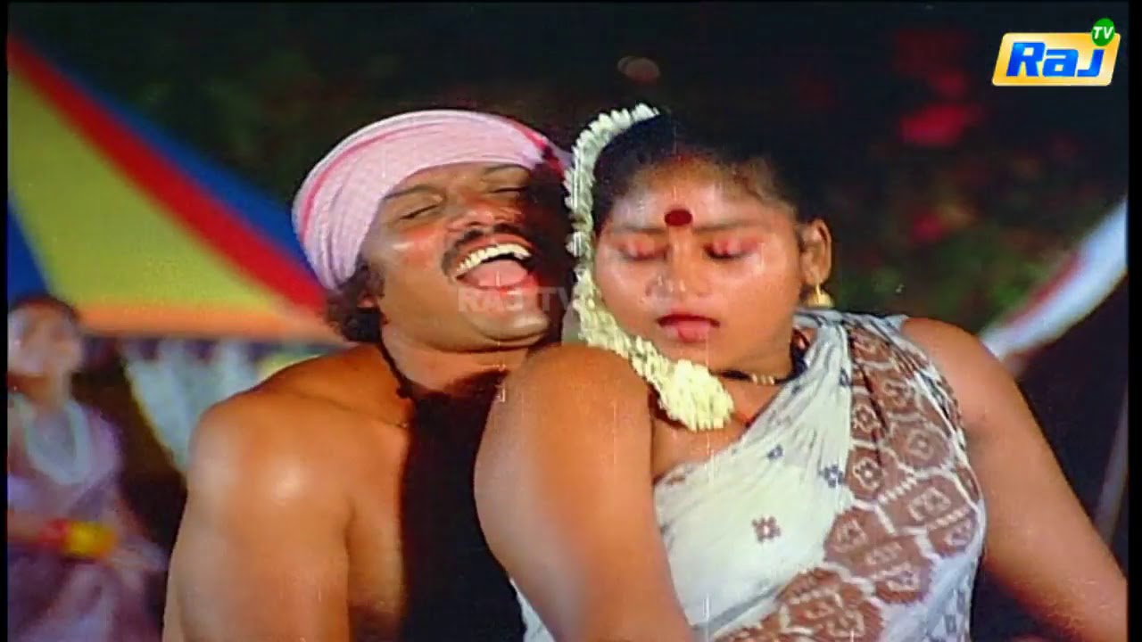 Paartha Pasikkuthadi Song Lyrics | Ini Oru Sudhanthiram