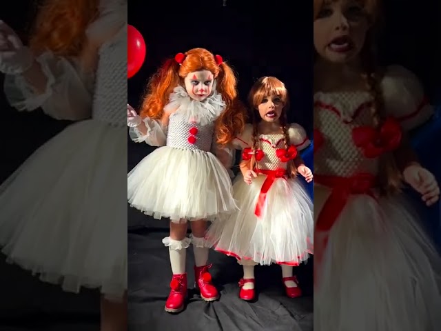 Vídeo relacionado con FIESTAS GUIRCA Disfraz de Muñeca Diabólica Asesina para Niña - Muñeca Vintage de Terror - Disfraces de Halloween para Niñas de 10 a 12 Años