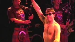 The Real Mckenzies - Auld Lang Syne + Loch Lomond [Live]