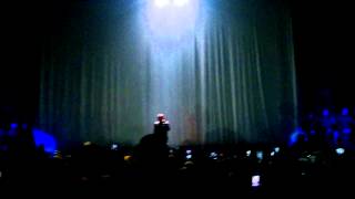 Cheek - Timantit On Ikuisia + Intro @ Helsingin jäähalli 21.9.2013 HD