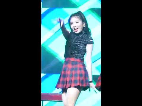i-Queen (Bambam/FANCAM) : MINIZIZE COVER DANCE 2020 SS2 Final
