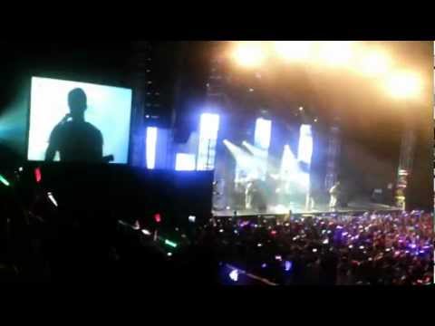 Maroon 5 In Busan - One More Night Intro