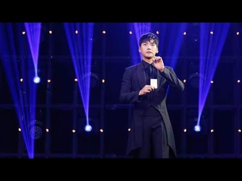 Yu Ho Jin - Le plus grand cabaret ( Fism World Champion) Cards manipulation 🎩