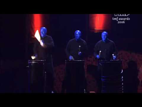 01 DJ Tiesto Feat Blue Man Group Dance 4 life ~