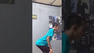 Download lagu Joget Pargoy Luncat Loncat Cuk | Lucu Viral Terbaru #Shorts mp3